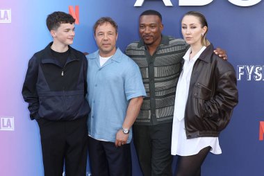 Stephen Graham, Owen Cooper, Ashley Walters ve Erin Doherty Netflix FYSEE LA - 'Ergenlik' Sezon 1 ATAS (Televizyon Sanatları ve Bilimleri Akademisi) Emmy FYC 'ye geldiler.     