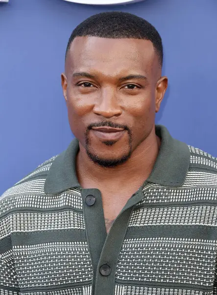 İngiliz aktör ve rapçi Ashley Walters (Asher D) Netflix FYSEE LA - 'Ergenlik' Sezon 1 ATAS (Televizyon Sanatları ve Bilimleri Akademisi) Emmy FYC (Düşünceleriniz İçin) Şaban Medya Merkezi 'ndeki Wolf Tiyatrosu' nda düzenlenen etkinliğe geldi.  