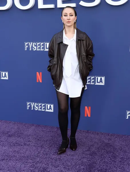 İngiliz aktris Erin Doherty Netflix FYSEE LA - 'Ergenlik dönemi' Sezon 1 ATAS (Televizyon Sanatları ve Bilimleri Akademisi) Emmy FYC (Düşünceleriniz İçin) Şaban Medya Merkezi 'ndeki Wolf Tiyatrosu' nda düzenlenen etkinliğe geldi.