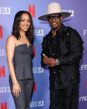 Corinne Foxx ve Peder Jamie Foxx, Batı Hollywood, Los Angeles, Kaliforniya, ABD 'deki Komedi Dükkanı' nda düzenlenen Değerlendirme Etkinliğiniz İçin FYSEE LA Komedi Gecesi ATAS Emmy FYC 'ye geldiler..