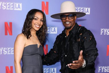 Corinne Foxx ve Peder Jamie Foxx, Batı Hollywood, Los Angeles, Kaliforniya, ABD 'deki Komedi Dükkanı' nda düzenlenen Değerlendirme Etkinliğiniz İçin FYSEE LA Komedi Gecesi ATAS Emmy FYC 'ye geldiler..