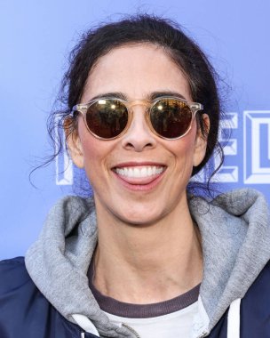 Amerikalı aktris, yazar ve stand-up komedyeni Sarah Silverman, Batı Hollywood, Los Angeles, Kaliforniya, ABD 'deki The Comedy Store' da düzenlenen Değerlendirme Etkinliğiniz İçin FYSEE LA Komedi Gecesi ATAS FYC 'yi sunar..