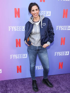 Amerikalı aktris, yazar ve stand-up komedyeni Sarah Silverman, Batı Hollywood, Los Angeles, Kaliforniya, ABD 'deki The Comedy Store' da düzenlenen Değerlendirme Etkinliğiniz İçin FYSEE LA Komedi Gecesi ATAS FYC 'yi sunar..