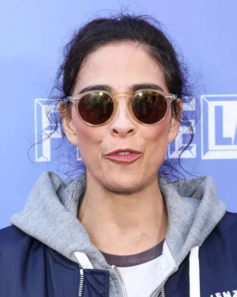 Amerikalı aktris, yazar ve stand-up komedyeni Sarah Silverman, Batı Hollywood, Los Angeles, Kaliforniya, ABD 'deki The Comedy Store' da düzenlenen Değerlendirme Etkinliğiniz İçin FYSEE LA Komedi Gecesi ATAS FYC 'yi sunar..