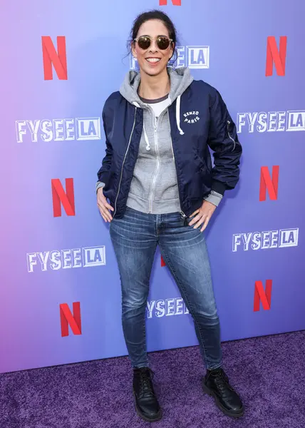 Amerikalı aktris, yazar ve stand-up komedyeni Sarah Silverman, Batı Hollywood, Los Angeles, Kaliforniya, ABD 'deki The Comedy Store' da düzenlenen Değerlendirme Etkinliğiniz İçin FYSEE LA Komedi Gecesi ATAS FYC 'yi sunar..