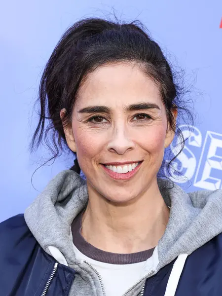 Amerikalı aktris, yazar ve stand-up komedyeni Sarah Silverman, Batı Hollywood, Los Angeles, Kaliforniya, ABD 'deki The Comedy Store' da düzenlenen Değerlendirme Etkinliğiniz İçin FYSEE LA Komedi Gecesi ATAS FYC 'yi sunar..