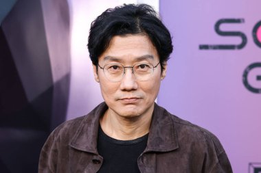 Güney Koreli film yönetmeni, yapımcısı ve senarist Hwang Dong-hyuk Netflix FYSEE LA - 'Squid Game' Sezon 2 ATAS (Televizyon Sanatları ve Bilimleri Akademisi) Emmy FYC 'ye geldi. 