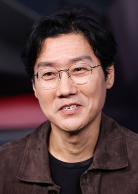 Güney Koreli film yönetmeni, yapımcısı ve senarist Hwang Dong-hyuk Netflix FYSEE LA - 'Squid Game' Sezon 2 ATAS (Televizyon Sanatları ve Bilimleri Akademisi) Emmy FYC 'ye geldi. 
