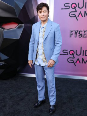 Güney Koreli aktör, şarkıcı ve model Lee Byung-hun, Netflix FYSEE LA - 'Squid Game' Sezon 2 ATAS (Televizyon Sanatları ve Bilimleri Akademisi) Emmy FYC 'ye 30 Mayıs 2025' te Mısır Tiyatrosu Hollywood 'da düzenlenen etkinliğe katıldı. 