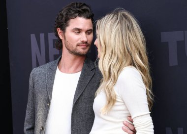 Chase Stokes ve kız arkadaşı Kelsea Ballerini Netflix Tudum 2025 'e geldiler: 31 Mayıs 2025' te Inglewood, Los Angeles, Kaliforniya, ABD 'de düzenlenen canlı etkinlik.         