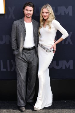 Chase Stokes ve kız arkadaşı Kelsea Ballerini Netflix Tudum 2025 'e geldiler: 31 Mayıs 2025' te Inglewood, Los Angeles, Kaliforniya, ABD 'de düzenlenen canlı etkinlik.         