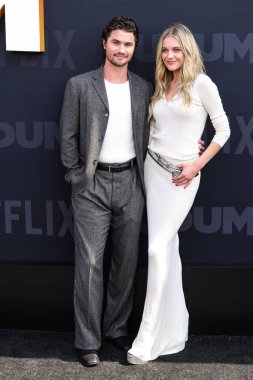 Chase Stokes ve kız arkadaşı Kelsea Ballerini Netflix Tudum 2025 'e geldiler: 31 Mayıs 2025' te Inglewood, Los Angeles, Kaliforniya, ABD 'de düzenlenen canlı etkinlik.         