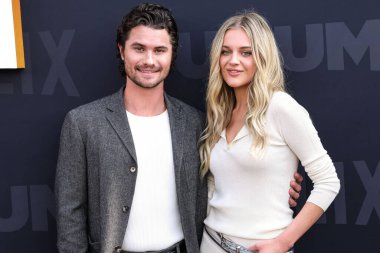 Chase Stokes ve kız arkadaşı Kelsea Ballerini Netflix Tudum 2025 'e geldiler: 31 Mayıs 2025' te Inglewood, Los Angeles, Kaliforniya, ABD 'de düzenlenen canlı etkinlik.         