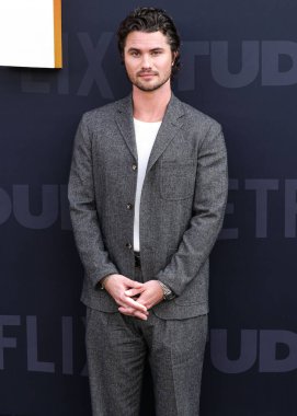 Chase Stokes Netflix Tudum 2025 'e ulaşır: 31 Mayıs 2025' te Inglewood, Los Angeles, Kaliforniya, ABD 'de düzenlenen canlı etkinlik.        