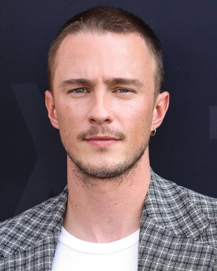 Acne Stüdyoları FW25 RTW ve Cartier mücevherleri giyen Drew Starkey Netflix Tudum 2025 'e ulaştı: 31 Mayıs 2025' te Inglewood, Los Angeles, Kaliforniya, ABD 'de düzenlenen canlı etkinlik.         