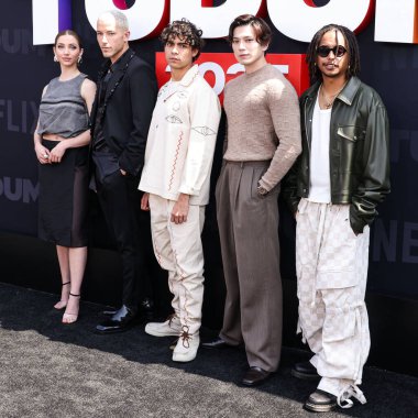 Emily Rudd, Taz Skylar, Inaki Godoy, Mackenyu ve Jacob Romero Netflix Tudum 2025 'e geldiler: 31 Mayıs 2025' te Inglewood, Los Angeles, Kaliforniya, ABD 'de düzenlenen canlı etkinlik