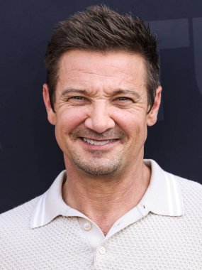 Jeremy Renner Netflix Tudum 2025 'e ulaşır: 31 Mayıs 2025' te Inglewood, Los Angeles, Kaliforniya, ABD 'de düzenlenen canlı etkinlik.