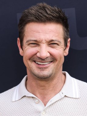 Jeremy Renner Netflix Tudum 2025 'e ulaşır: 31 Mayıs 2025' te Inglewood, Los Angeles, Kaliforniya, ABD 'de düzenlenen canlı etkinlik.