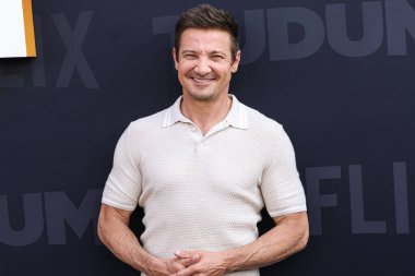 Jeremy Renner Netflix Tudum 2025 'e ulaşır: 31 Mayıs 2025' te Inglewood, Los Angeles, Kaliforniya, ABD 'de düzenlenen canlı etkinlik.