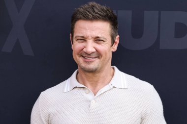 Jeremy Renner Netflix Tudum 2025 'e ulaşır: 31 Mayıs 2025' te Inglewood, Los Angeles, Kaliforniya, ABD 'de düzenlenen canlı etkinlik.