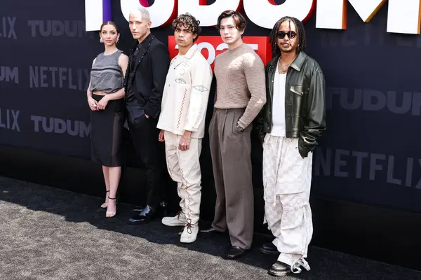 Emily Rudd, Taz Skylar, Inaki Godoy, Mackenyu ve Jacob Romero Netflix Tudum 2025 'e geldiler: 31 Mayıs 2025' te Inglewood, Los Angeles, Kaliforniya, ABD 'de düzenlenen canlı etkinlik