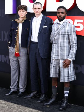 Noah Schnapp, Finn Wolfhard ve Caleb McLaughlin Netflix Tudum 2025 'e vardılar: 31 Mayıs 2025 tarihinde Kia Forum' da düzenlenen canlı etkinlik Inglewood, Los Angeles, Kaliforniya, ABD.