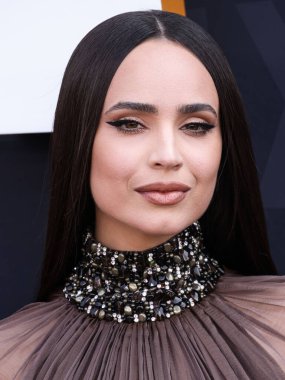 Stéphane Rolland SS25 Couture giyen Sofya Carson Netflix Tudum 2025 'e ulaştı: 31 Mayıs 2025' te Inglewood, Los Angeles, Kaliforniya, ABD 'de düzenlenen Kia Forum' da düzenlenen Canlı Olay.