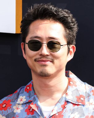 Steven Yeun Netflix Tudum 2025 'e ulaşır: 31 Mayıs 2025' te Inglewood, Los Angeles, Kaliforniya, ABD 'de düzenlenen canlı etkinlik.