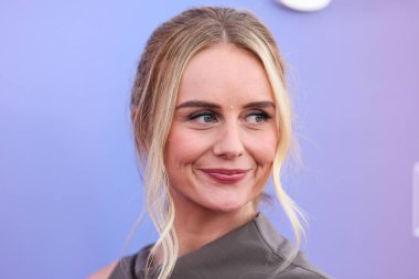 Amerikalı aktris, yönetmen, yazar ve yapımcı Justine Lupe, Netflix FYSEE LA 'ya geldi. 1. Sezon ATAS (Televizyon Sanatları ve Bilimleri Akademisi) Emmy FYC Etkinliği 1 Haziran 2025 tarihinde Akademi Film Müzesi' nde gerçekleştirildi. 