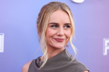 Amerikalı aktris, yönetmen, yazar ve yapımcı Justine Lupe, Netflix FYSEE LA 'ya geldi. 1. Sezon ATAS (Televizyon Sanatları ve Bilimleri Akademisi) Emmy FYC Etkinliği 1 Haziran 2025 tarihinde Akademi Film Müzesi' nde gerçekleştirildi. 