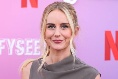 Amerikalı aktris, yönetmen, yazar ve yapımcı Justine Lupe, Netflix FYSEE LA 'ya geldi. 1. Sezon ATAS (Televizyon Sanatları ve Bilimleri Akademisi) Emmy FYC Etkinliği 1 Haziran 2025 tarihinde Akademi Film Müzesi' nde gerçekleştirildi. 