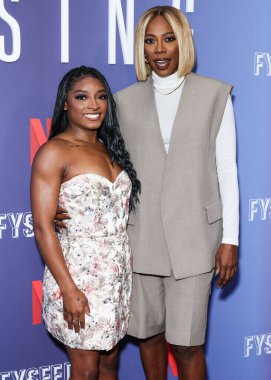 Amerikalı jimnastikçi Simone Biles ve Nijeryalı-Amerikalı aktris ve komedyen Yvonne Orji Netflix FYSEE LA - Simone Biles Rising 'Sezon 1 ATAS Emmy FYC (Düşünceleriniz İçin) 2 Haziran 2025' de Hollywood Atletizm Kulübü 'nde düzenlenen etkinliğe geldiler.     