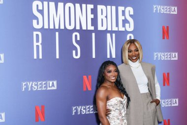 Amerikalı jimnastikçi Simone Biles ve Nijeryalı-Amerikalı aktris ve komedyen Yvonne Orji Netflix FYSEE LA - Simone Biles Rising 'Sezon 1 ATAS Emmy FYC (Düşünceleriniz İçin) 2 Haziran 2025' de Hollywood Atletizm Kulübü 'nde düzenlenen etkinliğe geldiler.     