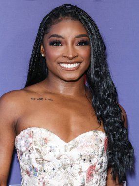 Amerikalı jimnastikçi Simone Biles, Netflix FYSEE LA - Simone Biles Rising 'Sezon 1 ATAS (Televizyon Sanatları ve Bilimleri Akademisi) Emmy FYC' ye (Düşünceleriniz İçin) 2 Haziran 2025 'te Hollywood Atletizm Kulübü' nde düzenlenen etkinliğe katıldı.                