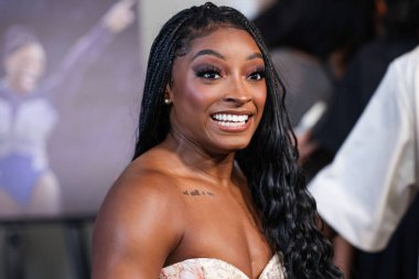 Amerikalı jimnastikçi Simone Biles, Netflix FYSEE LA - Simone Biles Rising 'Sezon 1 ATAS (Televizyon Sanatları ve Bilimleri Akademisi) Emmy FYC' ye (Düşünceleriniz İçin) 2 Haziran 2025 'te Hollywood Atletizm Kulübü' nde düzenlenen etkinliğe katıldı.                