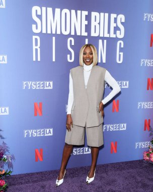 Nijeryalı-Amerikalı aktris ve komedyen Yvonne Orji, Netflix FYSEE LA - Simone Biles Rising 'Sezon 1 ATAS (Televizyon Sanatları ve Bilimleri Akademisi) Emmy FYC Etkinliği 2 Haziran 2025' te Hollywood Atletizm Kulübü 'nde gerçekleşti.       