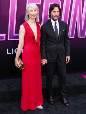 Alexandra Grant ve erkek arkadaşı, Kanadalı aktör, müzisyen Keanu Reeves, 3 Haziran 2025 'te Hollywood, LA, CA, ABD' de bulunan TCL Çin Tiyatrosu IMAX 'te düzenlenen Lionsgate' in 