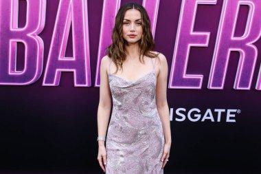 Özel yapım Louis Vuitton elbisesi giyen Kübalı aktris Ana de Armas, 3 Haziran 2025 'te Hollywood' daki TCL Çin Tiyatrosu IMAX 'te düzenlenen Lionsgate' in 