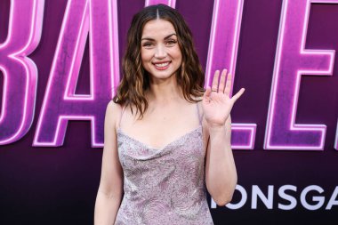 Özel yapım Louis Vuitton elbisesi giyen Kübalı aktris Ana de Armas, 3 Haziran 2025 'te Hollywood' daki TCL Çin Tiyatrosu IMAX 'te düzenlenen Lionsgate' in 