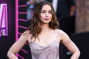 Özel yapım Louis Vuitton elbisesi giyen Kübalı aktris Ana de Armas, 3 Haziran 2025 'te Hollywood' daki TCL Çin Tiyatrosu IMAX 'te düzenlenen Lionsgate' in 
