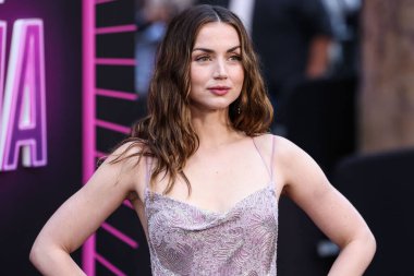 Özel yapım Louis Vuitton elbisesi giyen Kübalı aktris Ana de Armas, 3 Haziran 2025 'te Hollywood' daki TCL Çin Tiyatrosu IMAX 'te düzenlenen Lionsgate' in 