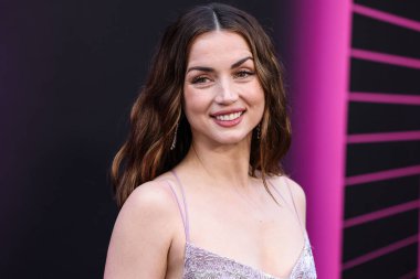 Özel yapım Louis Vuitton elbisesi giyen Kübalı aktris Ana de Armas, 3 Haziran 2025 'te Hollywood' daki TCL Çin Tiyatrosu IMAX 'te düzenlenen Lionsgate' in 