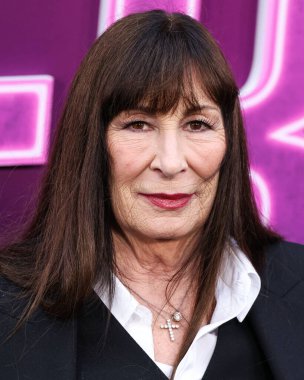 Amerikalı aktris, yönetmen ve model Anjelica Huston, 3 Haziran 2025 'te Hollywood, Los Angeles, Kaliforniya' da bulunan TCL Çin Tiyatrosu IMAX 'te düzenlenen Lionsgate' in 