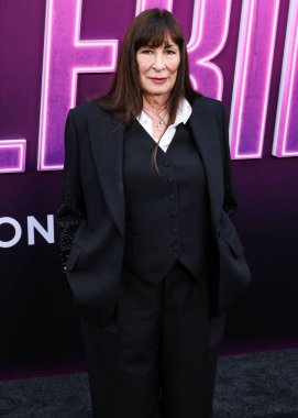 Amerikalı aktris, yönetmen ve model Anjelica Huston, 3 Haziran 2025 'te Hollywood, Los Angeles, Kaliforniya' da bulunan TCL Çin Tiyatrosu IMAX 'te düzenlenen Lionsgate' in 