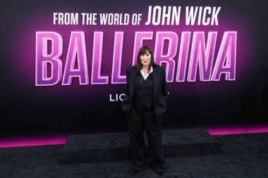 Amerikalı aktris, yönetmen ve model Anjelica Huston, 3 Haziran 2025 'te Hollywood, Los Angeles, Kaliforniya' da bulunan TCL Çin Tiyatrosu IMAX 'te düzenlenen Lionsgate' in 