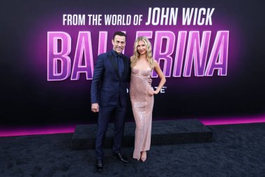 Eski model Daniel Bernhardt ve kızı Bella Bernhardt, 3 Haziran 2025 'te TCL Çin Tiyatrosu IMAX' te düzenlenen Lionsgate 'in 