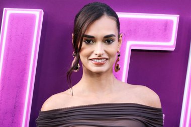 Brezilyalı model Gizele Oliveira, 3 Haziran 2025 'te TCL Çin Tiyatrosu IMAX' te düzenlenen Lionsgate 'in 