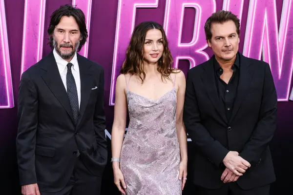 Kanadalı aktör ve müzisyen Keanu Reeves, Kübalı-İspanyol aktris Ana de Armas ve Amerikalı film yönetmeni, senarist ve yapımcı Len Wiseman, Lionsgate 'in 