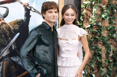 Mason Thames ve Nico Parker, Los Angeles Universal Pictures and DreamWorks Animasyon 'un 7 Haziran 2025' te AMMP 'deki David Geffen Tiyatrosu' nda gerçekleştirilen 