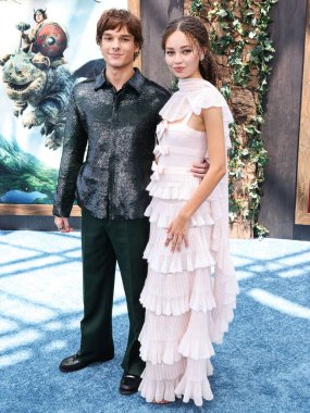 Mason Thames ve Nico Parker, Los Angeles Universal Pictures and DreamWorks Animasyon 'un 7 Haziran 2025' te AMMP 'deki David Geffen Tiyatrosu' nda gerçekleştirilen 